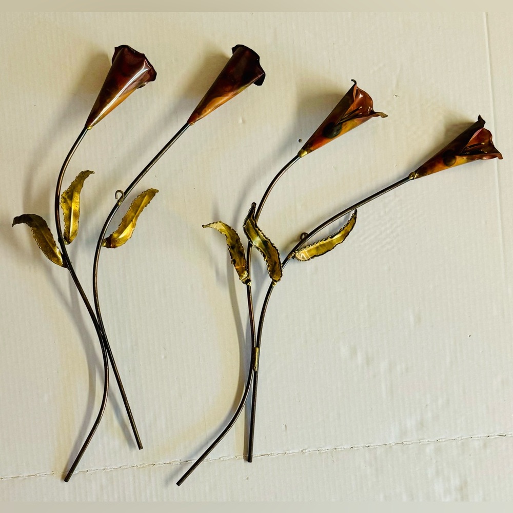 Vtg. 2 Forged copper and brass callalily sculpture wall hanging - Picture 2 of 14